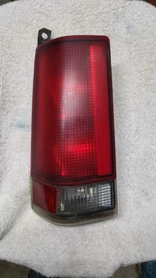 1996 - 1999 Chevrolet Express 1500 Driver Left Side Tail Light Taillight Oem  - Image 1 of 3