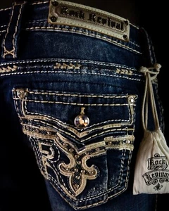 $180 Buckle Rock Revival "Ferry" Swarovski Leather Mid-Rise Boot 30 X 29.5 - Picture 1 of 14