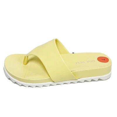 Nine West Thong Sandals Women’s Size 7M Yellow Leather New - Image 1 of 4