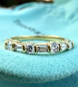 Tiffany & Co. 18K 750 Yellow Gold Emerald & Round Cut Diamond Band Ring sz 6 - Picture 1 of 9