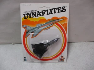 1982 Zee Toys Dyna-Flites Lockheed SR-71 Blackbird - Picture 1 of 2