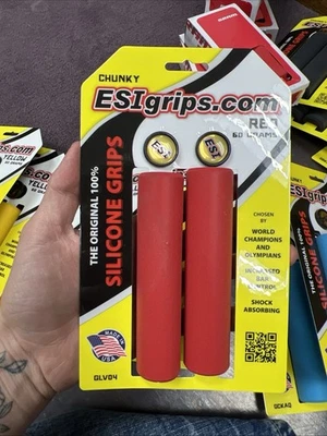 ESI Chunky - RED - 100% Silicone MTB Bike Grips Shock Absorbing 32mm / 130mm - Image 1 of 2
