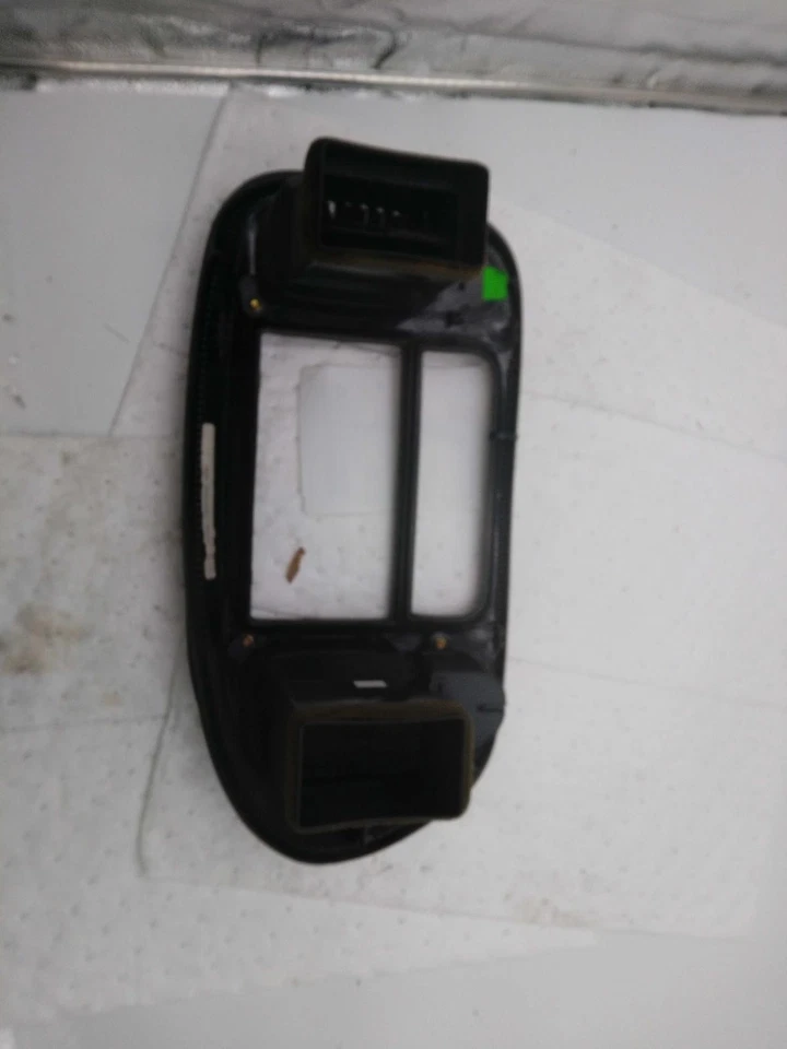 Bisel de cuadro de instrumentos usado se adapta a: Ford F150 2000 camioneta grado A Foto 1 de 3