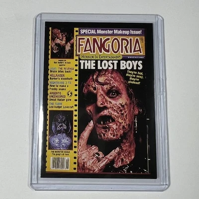 Tarjeta coleccionable con portada de revista Fangoria con cargador superior 1992 #33 The Lost Boys Foto 1 de 2