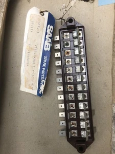 SAAB 99 1969 1970 1971 1972 1973 1974 1975 Fuse Box 8502171 N.O.S - Picture 1 of 2