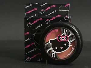 MAC BEAUTY POWDER BLUSH - FUN & GAMES (CA8) - BNIB - HELLO KITTY COLLECTION - Picture 1 of 1