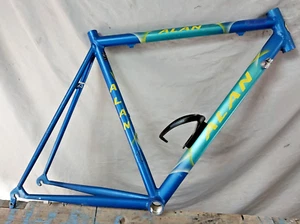 Cadre vélo de route Alan Classe A7020 1999 55,5 cm moyen fabriqué en Italie expéditeur USA :) - Photo 1/11