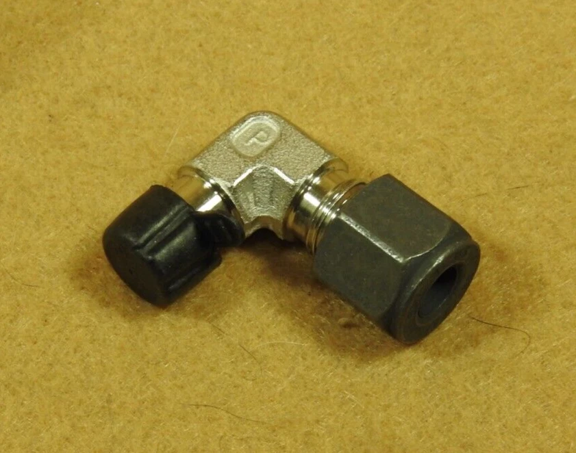 Parker 4-2 Cbz-ss Male Elbow 1/8 in Pipe Sz 316 SS