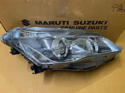 Передняя правая фара в сборе с ближним и дальним светом для Suzuki Ciaz 2014-2018 - Изображение 1 из 2