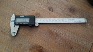 Super Big Screen 150mm/6"x0.01/0.005" Electronic Digital Caliper - Picture 1 of 1