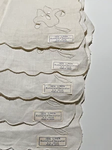 Vintage japanische bestickte überbackene elfenbeinfarbene Leinentischdecke & 5 Servietten neu aus altem Lagerbestand A01531 - Bild 1 von 8