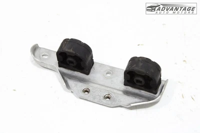 2014-2021 MASERATI GHIBLI 3.0L EXHAUST CENTER MIDDLE HANGER BRACKET OEM - Image 1 of 4