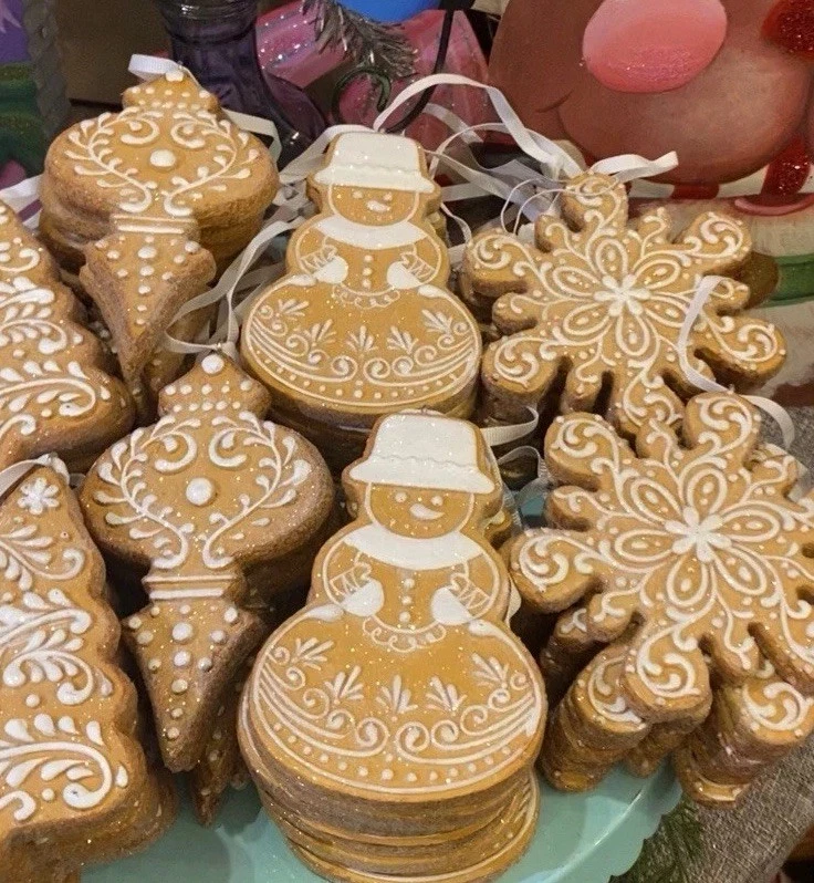 Christmas Santa Nutcracker Leopard Truck Charm The Round Top Collection