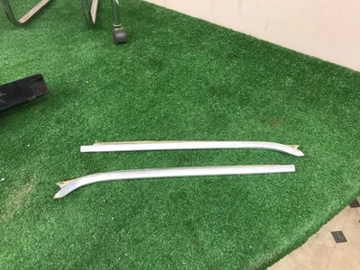 Mercury Cougar XR7 GT GTE XR7G 1967 1968 par de molduras de capó Foto 1 de 4