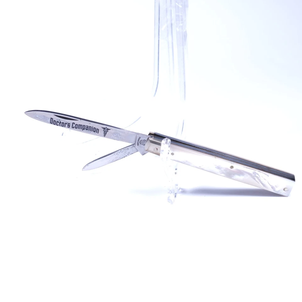 NAVAJA DE BOLSILLO PLEGABLE DE COLECCIÓN NOS FIGHT'N ROOSTER DOCTOR CADUCEUS 1 DE 100 PERLAS Foto 1 de 4