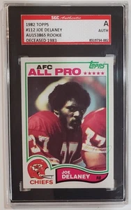 Signed 1982 Topps Joe Delaney #112 SGC Authentic Auto Autograph RC Deceased 1983 - Bild 1 von 4