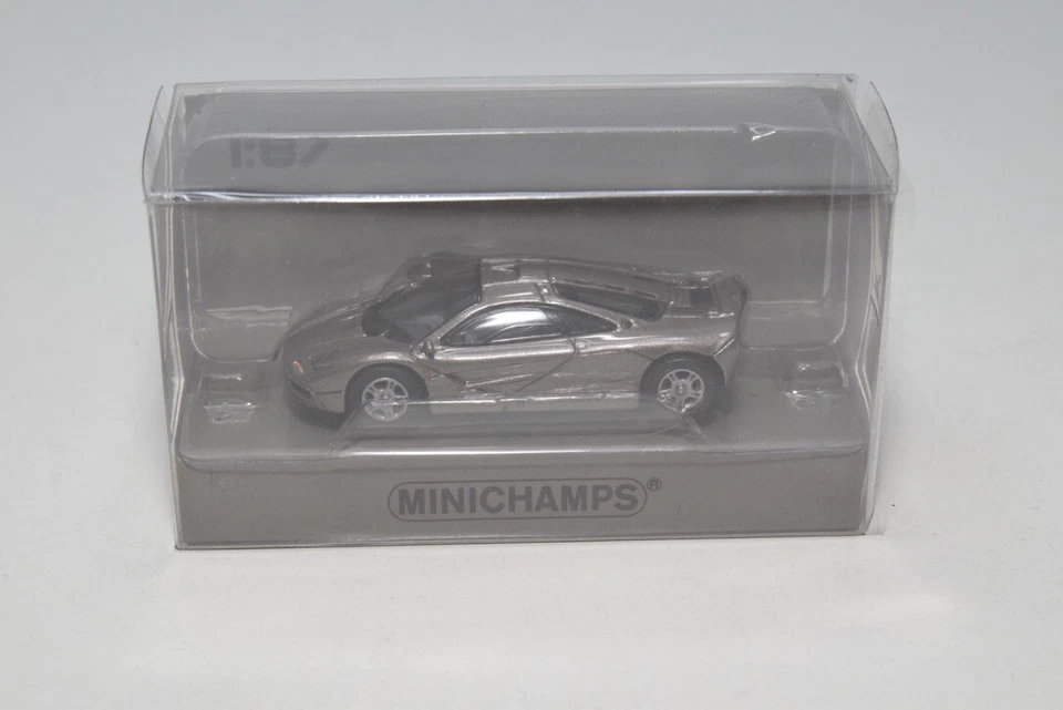 A82 1:87 MINICHAMPS 870 133824 MCLAREN F1 ROADCAR 1994 GRIGIO METALLIZZATO MIB - Immagine 1 di 4