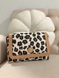 NUEVO CON ETIQUETAS Tory Burch Descripción Bolso Bandolera Kerrington Ocelote Leopardo $265 - Imagen 1 de 6