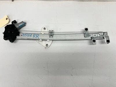 REGULADOR VENTANA LADO PASAJERO TRASERO DERECHO 14-20 ACURA RLX CON MOTOR, LOTE OEM3553 Foto 1 de 4