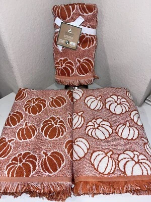 4-NWT DEBORAH CONNOLLY FALL PUMPKINS DESIGN FRINGE BORDER TOWEL SET - Image 1 of 4