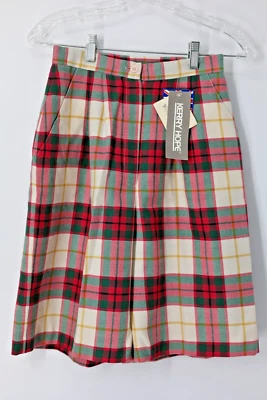 VINTAGE Archie Brown Bermuda TARTAN PLAID WOOL SHORTS Made in England Woolmark - Image 1 of 4