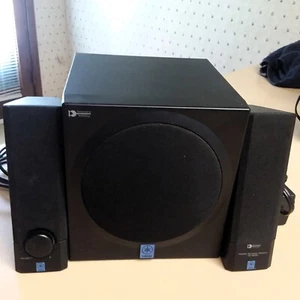 Subwoofer et haut-parleurs satellite Yamaha YST-MS30 système multimédia alimenté - Photo 1/3