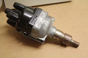 NOS LUCAS DKY4A 4 CYL distributor 40193,WOLSELEY 8 1946/48 - Picture 1 of 4