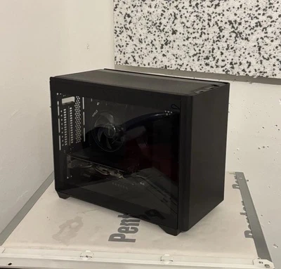 Gaming PC MINI ITX Ryzen 7 3700X 32GB DDR4 RX5700XT 8GB 750GB SSD - Bild 1 von 4