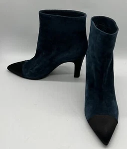 Gabrielle Chanel Coco Blue Suede Bootie w/ Black Grosgrain Cap Toe sz 37.5 - Picture 1 of 7
