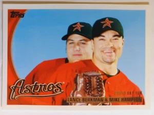 2010 Topps Baseball #27 Lance Berkman/Mike Hampton -- Photo Day Fun - Picture 1 of 3