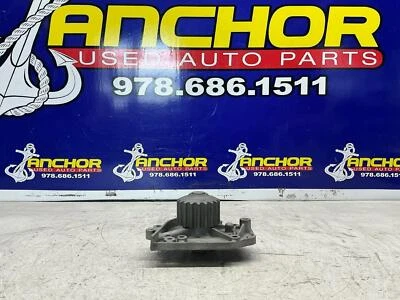 ✅Bomba de agua Honda CRV CR-V 1997-2001 usada OEM 19200-P75-003✅ Foto 1 de 4