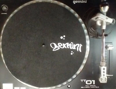 TOCADISCOS GEMINI TT 01 TRANSMISIÓN POR CORREA CON CARTUCHO AUDIO TECHNICA Foto 1 de 3