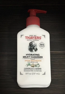 Limpiador facial lechoso Thayers con hongo de nieve, ácido hialurónico - suave,... Foto 1 de 4