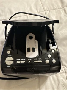 Naxa Cd Usb Charge Port New Clock Radio - Picture 1 of 5