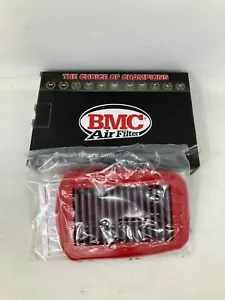 BMC RACE AIR FILTER FM567/04 FITS YAMAHA YZF-R125/FZ-150/MT125/WR125/YZF-R15 - Picture 1 of 3