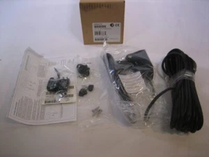 Raymarine NEW A80270 CPT-100 Transom Mount TM Transducer - Bild 1 von 7