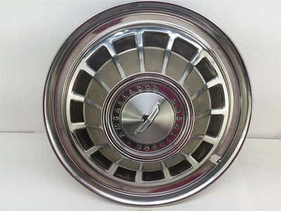 Tapacubos de cubierta de rueda tipo 15 ranuras para 79-80 CONCORD J3234883 Foto 1 de 4