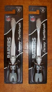 PAQUETE DE 2 Camiseta Juvenil Cepillo de Dientes NFL Las Vegas Raiders Nuevo en Paquete - Imagen 1 de 1
