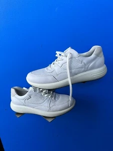 ECCO Women's Soft 7 Leather Sneaker Shoe Size 8 - Picture 1 of 6