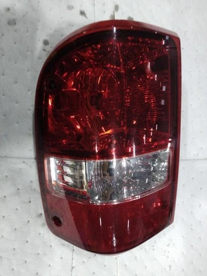 2010 Ford Ranger Left Tail Light Assembly Black OEM 529856 Used 134K Miles Foto 1 de 4