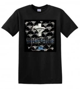 Camiseta Mustang Logo and Script para hombre con licencia de Ford - Imagen 1 de 5