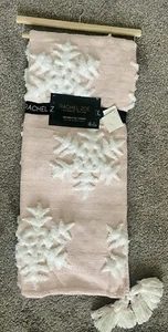 NWT Light Pink Snowflake Blanket Throw Winter RACHEL ZOE Holiday Christmas - Picture 1 of 2