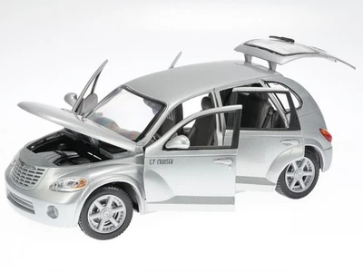Chrysler GT Cruiser = PT Cruiser silver diecast modelcar 73107 Motormax 1:18 - Image 1 of 4
