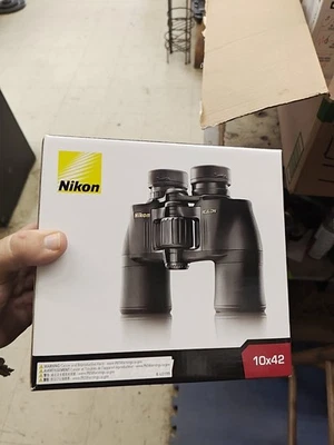 Nikon Aculon A211 10x42 Binoculars, BLACK. Rubber Armored, Brand New - Image 1 of 4