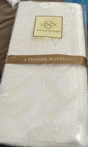 Lenox Laurel Leaf set 4 White Napkins 19x19 NIP New - Picture 1 of 2