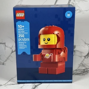 Lego 40767 Up-Scaled Baby Astronaut 2025 Exclusive Set - Bild 1 von 6