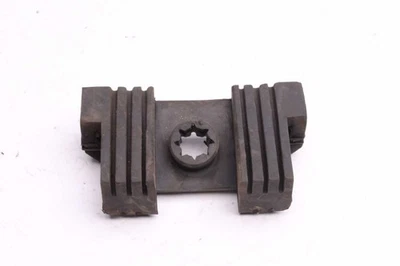 Amortisseur en caoutchouc pour support de réservoir  Honda GL 1200 D Gold Wing S - Photo 1/2