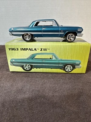 Johnny Lightning 1963 Impala Z11 Aqua Vintage 1:64 Diecast Super Chevy Series - Imagem 1 de 4