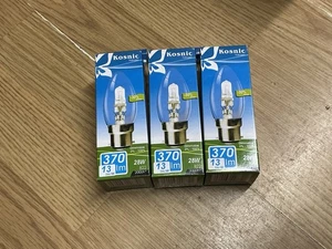 3 x Kosnic Clear Candle, 28w, 2000hrs, Halogen, 370lm, Bayonet Light Lamp Bulb - Picture 1 of 8