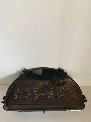 Mercedes Ml W163 Speedometer Taho Instrument A1635409511 ml W163 400Cdi V8 2004 - Image 1 of 4